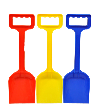 Spade 33cm Plastic Primary Cols